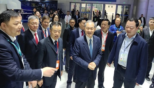Expo internazionale per lo sviluppo dell'innovazione rurale 2025: Jiexun si presenta a livello provinciale e municipale